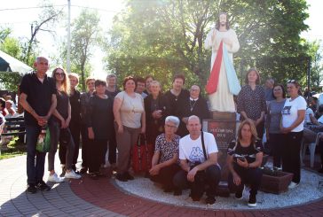 HODOČAŠĆE U SVETIŠTE BOŽJEG MILOSRĐA U OVČARU